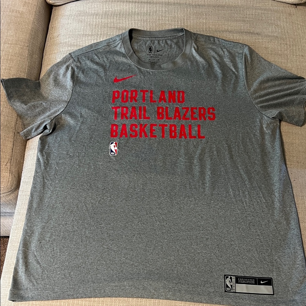 Nike NBA Authentic Portland Trail Blazers Gray  Dri-Tit T-Shirt